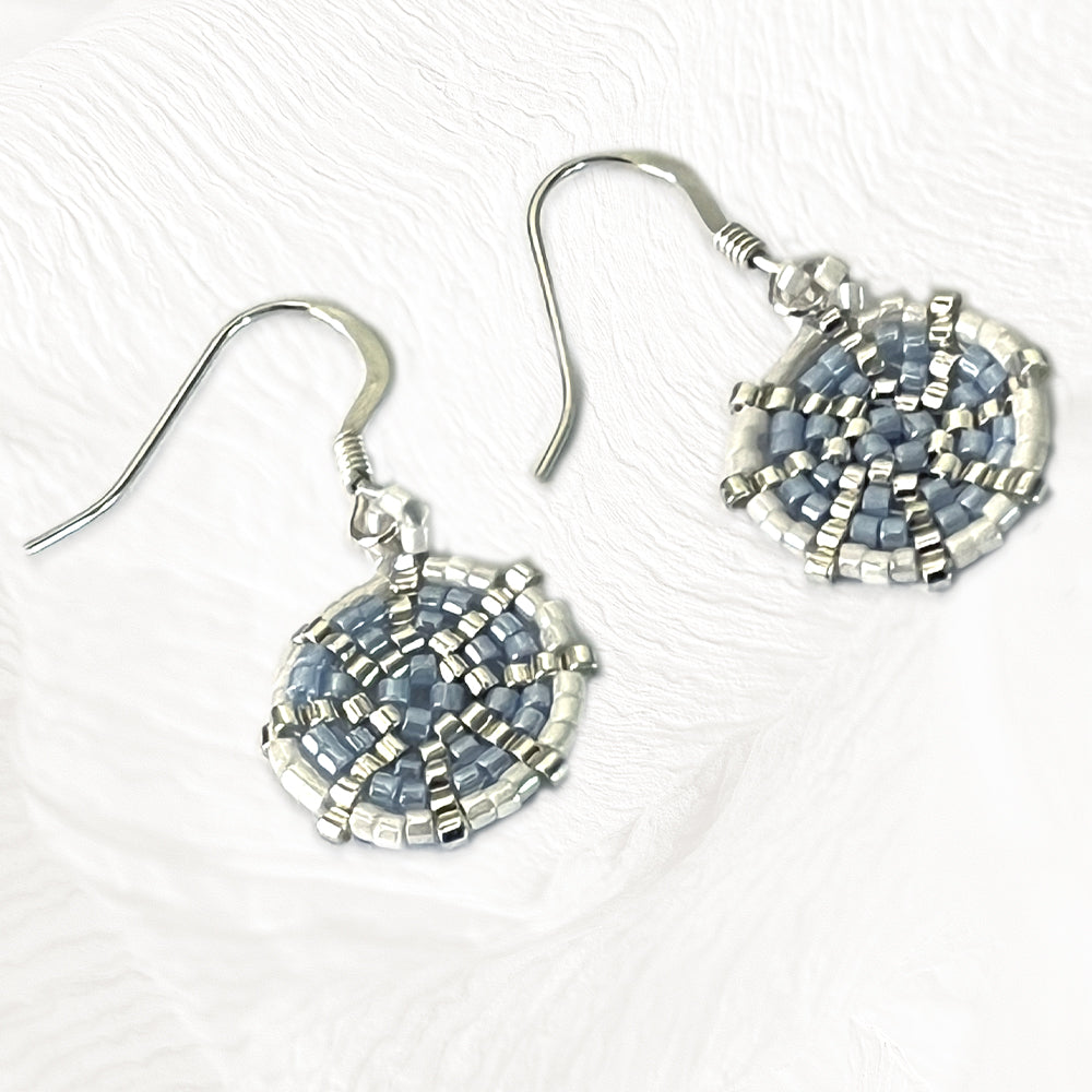 Boucles d'oreilles Daphné artisanales en perles Miyuki, crochet argent 925