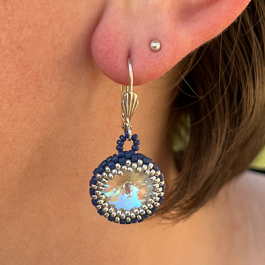 Boucles d'oreilles Cœur de Marie artisanales en perles Miyuki et cabochon Swarovski 1,4cm,